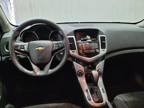 2015 Chevrolet Cruze 1LT