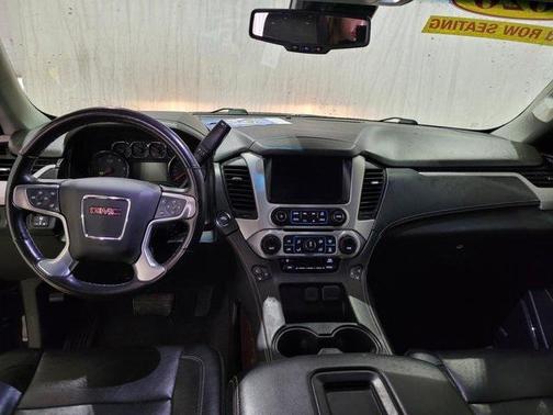 2020 GMC Yukon XL SLT