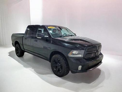 2016 RAM 1500 Sport