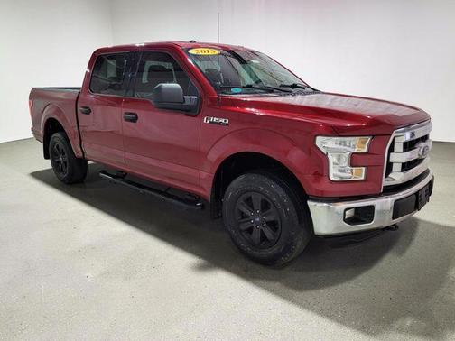 Ruby Red Metallic Tinted Clearcoat 2015 Ford F-150 XLT