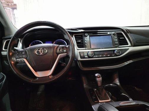 2014 Toyota Highlander XLE