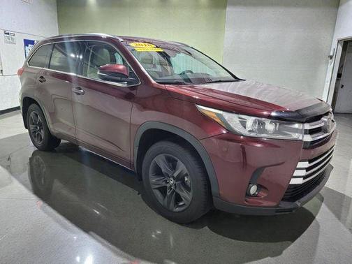 Salsa Red Pearl 2018 Toyota Highlander Limited Platinum