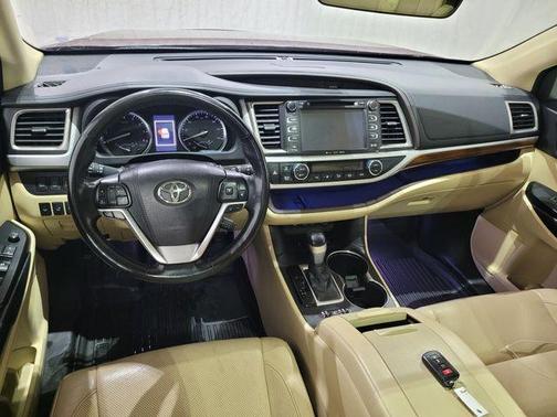 Salsa Red Pearl 2018 Toyota Highlander Limited Platinum