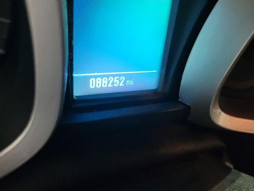 Black 2016 Chevrolet Equinox LT