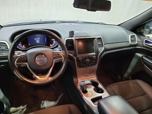 True Blue Pearlcoat 2015 Jeep Grand Cherokee Laredo
