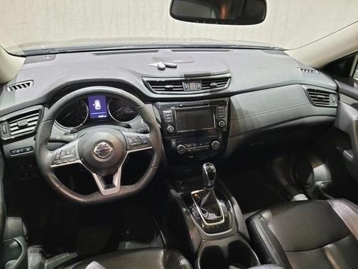 2020 Nissan Rogue SL