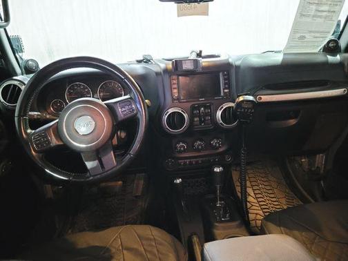 Billet Clearcoat Metallic 2013 Jeep Wrangler Unlimited Sahara