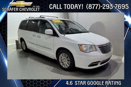 2015 Chrysler Town & Country Premium