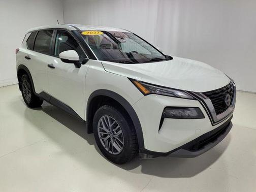Glacier White 2022 Nissan Rogue S