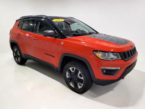 Spitfire Orange Clearcoat 2017 Jeep Compass Trailhawk