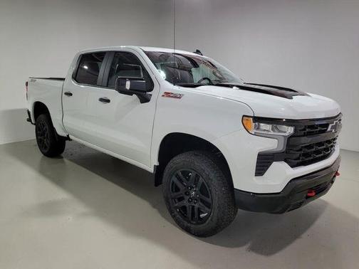 Summit White 2026 Chevrolet Silverado 1500 LT Trail Boss