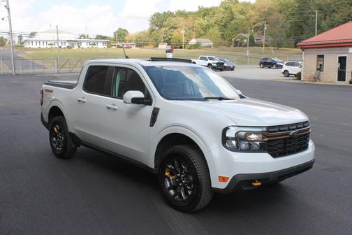 2023 Ford Maverick Lariat