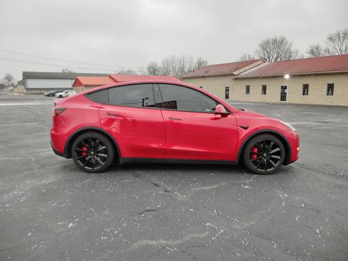 2021 Tesla Model Y Performance