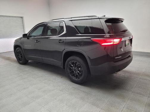 Mosaic Black Metallic 2019 Chevrolet Traverse LT Cloth