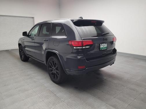 Rhino Clearcoat 2018 Jeep Grand Cherokee Altitude
