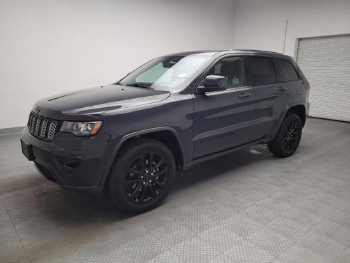 Rhino Clearcoat 2018 Jeep Grand Cherokee Altitude