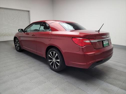 2013 Chrysler 200 S