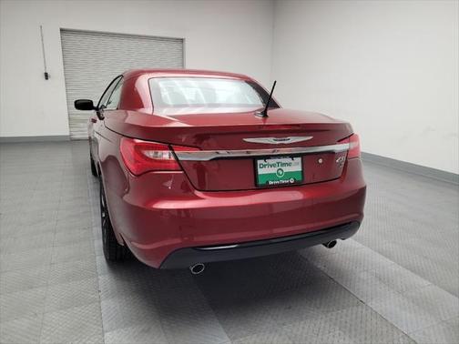 2013 Chrysler 200 S