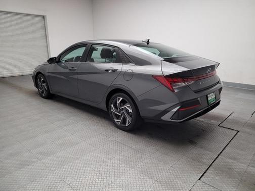 Gray 2025 Hyundai ELANTRA SEL