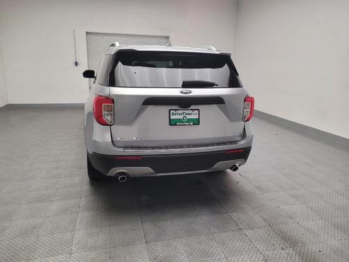Iconic Silver Metallic 2020 Ford Explorer Limited