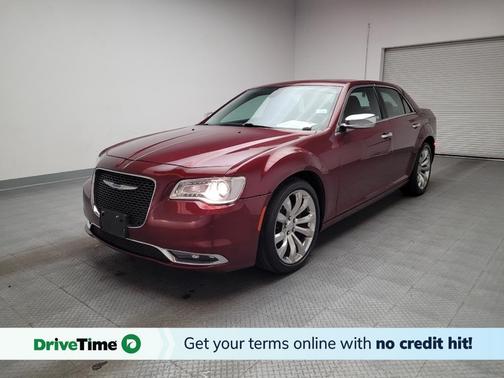 Velvet Red Pearlcoat 2019 Chrysler 300 Limited