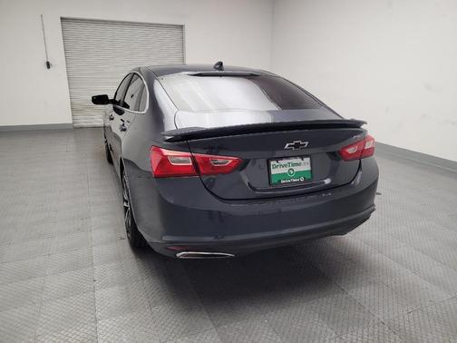 2021 Chevrolet Malibu FWD RS