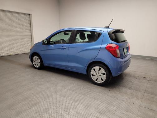 Splash Metallic 2017 Chevrolet Spark LS