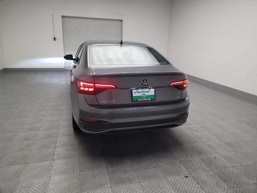 Rising Blue Metallic 2024 Volkswagen Jetta 1.5T SE