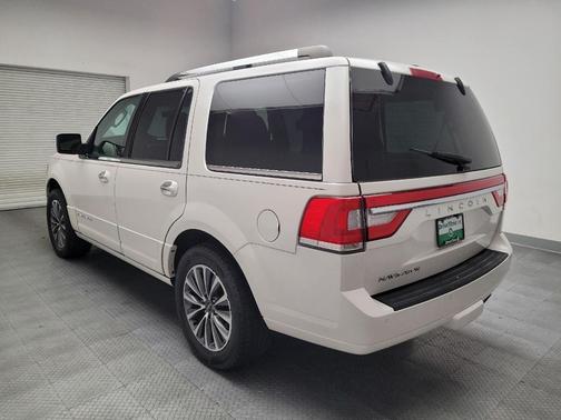2017 Lincoln Navigator Select