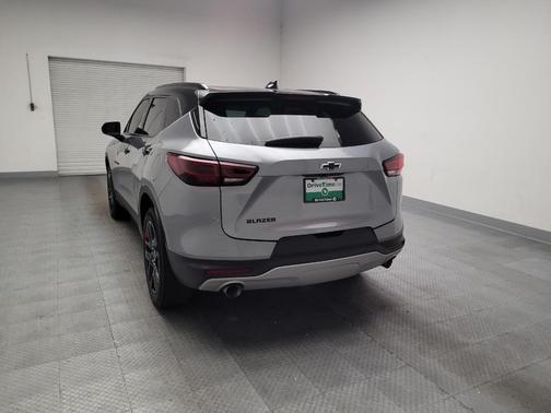 Sterling Gray Metallic 2023 Chevrolet Blazer 2LT