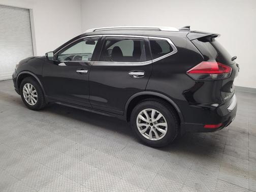 Magnetic Black Pearl 2019 Nissan Rogue SV