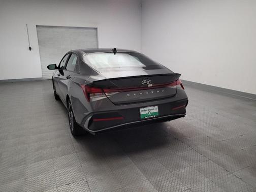 Amazon Gray 2025 Hyundai ELANTRA Sport