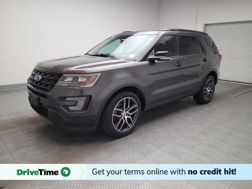 Gray 2017 Ford Explorer sport
