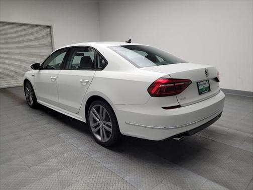 2018 Volkswagen Passat 2.0T R-Line
