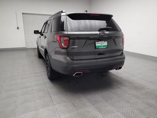 Gray 2017 Ford Explorer sport