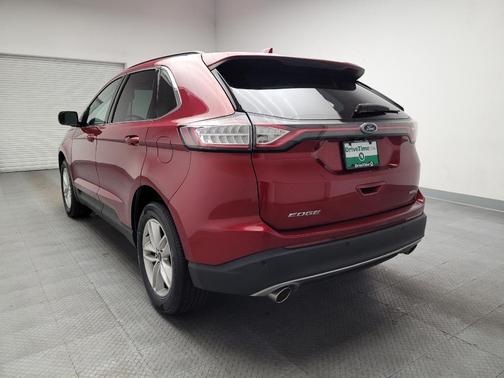 Red 2018 Ford Edge SEL