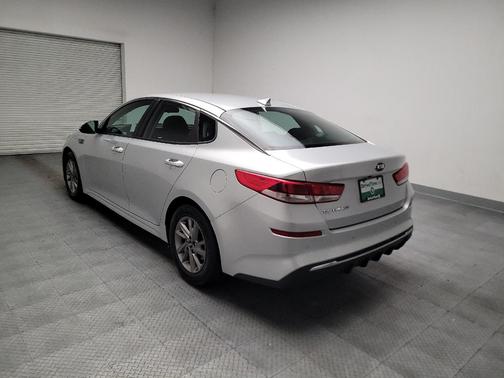 Sparkling Silver 2019 Kia Optima LX