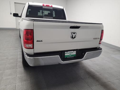 2019 RAM 1500 SLT