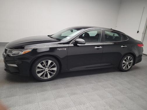 Ebony Black 2019 Kia Optima S