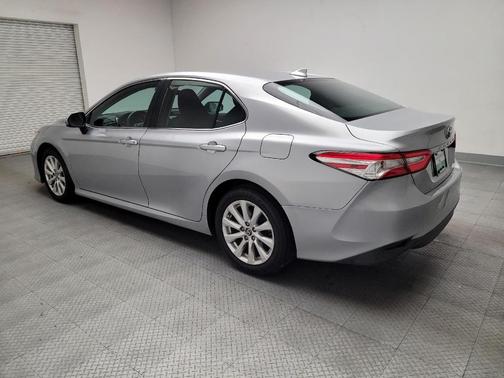 Celestial Silver Metallic 2019 Toyota Camry LE
