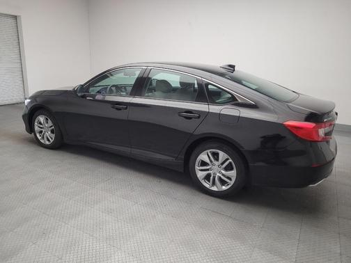 Crystal Black Pearl 2018 Honda Accord LX