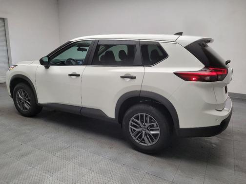 White 2024 Nissan Rogue S