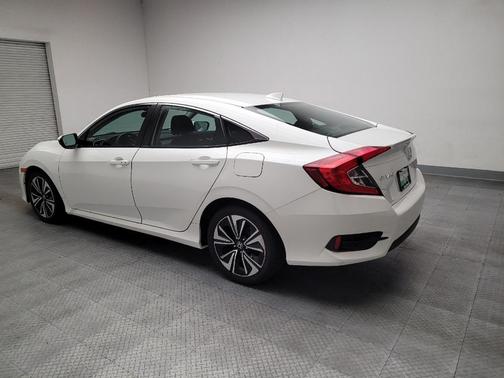 White 2017 Honda Civic EX-T