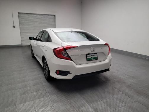 White 2017 Honda Civic EX-T