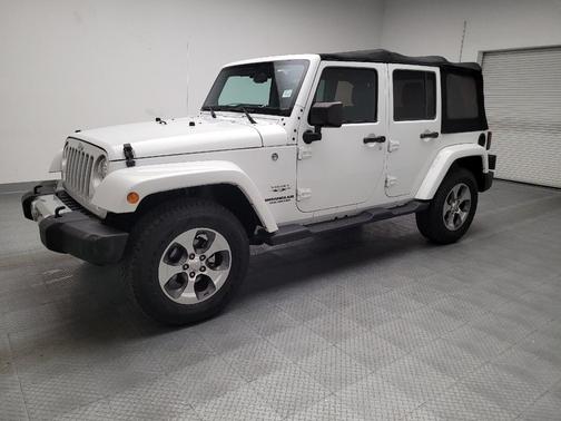 2017 Jeep Wrangler Unlimited Sahara