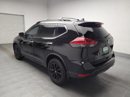 Magnetic Black 2018 Nissan Rogue SV