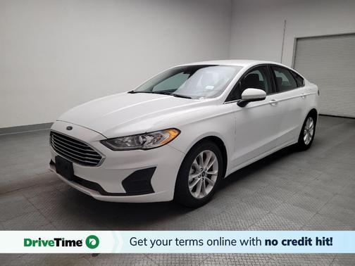 White 2019 Ford Fusion SE