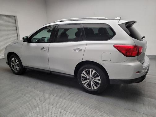 2019 Nissan Pathfinder SL