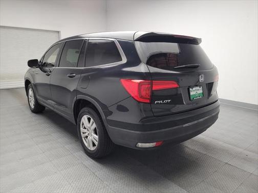 2016 Honda Pilot LX