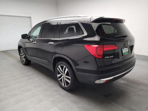 Black 2017 Honda Pilot Elite